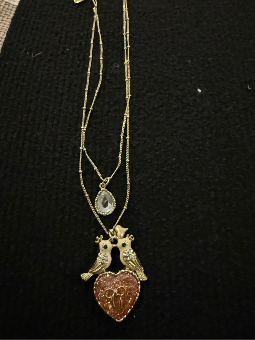 BETSEY JOHNSON Lovebirds Pink Heart Pendant Necklace 18 Inches